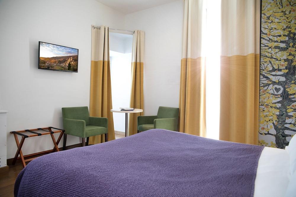 Hotel La Ferme De Bourran Rodez - Parking Prive Gratuit Luaran gambar